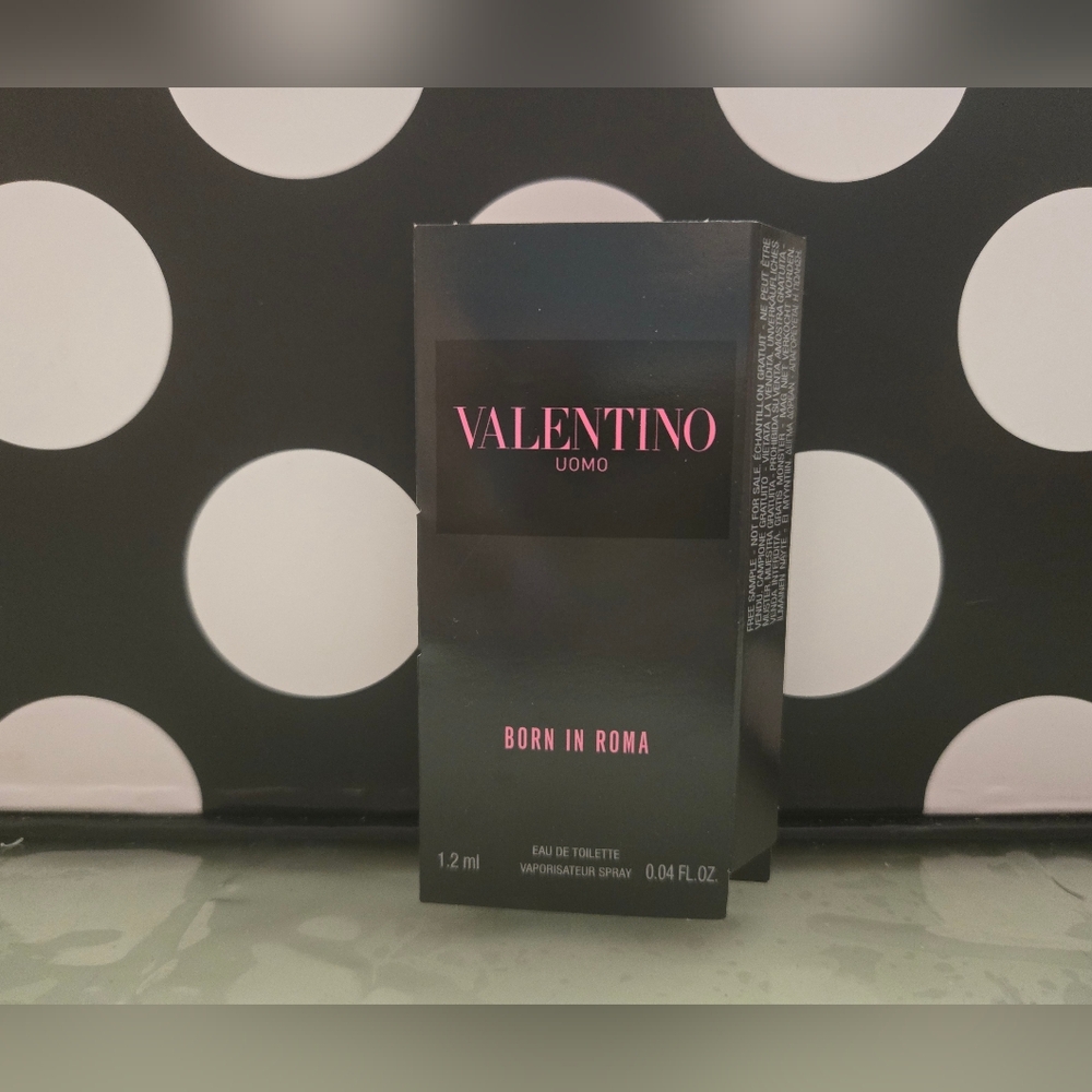 5/$25✨️Valentino Uomo EDT SAMPLE✨️